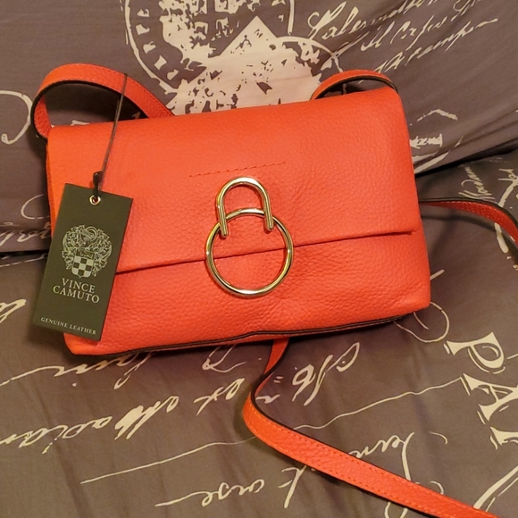Vince camuto crossbody - Picture 1 of 4